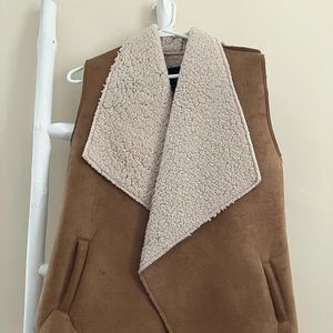 Suede vest